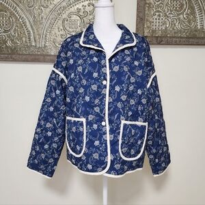 NWT Dokotoo Navy Blue & White Floral Lightweight Jacket Med Garden Girl Quilted